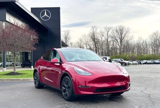 2025 Tesla Model Y
