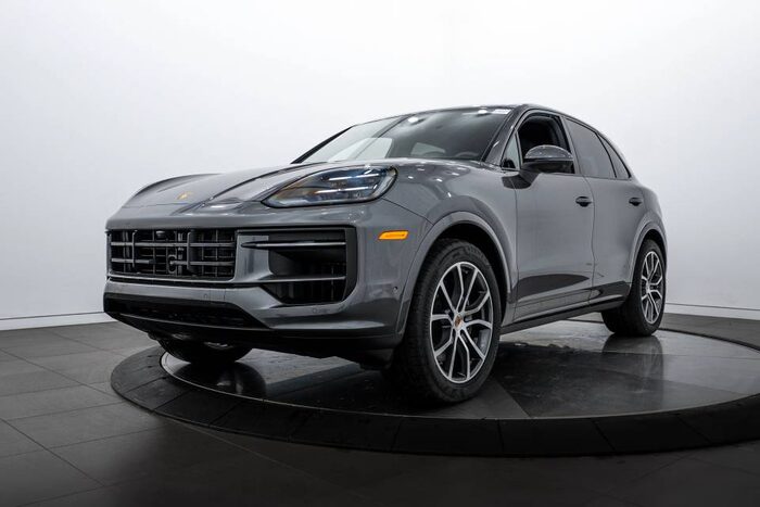 2026 Porsche Cayenne