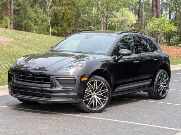 2022 Porsche Macan