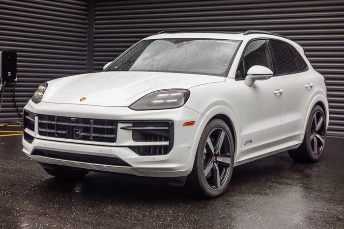 2026 Porsche Cayenne