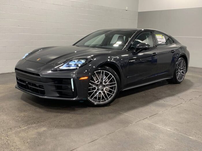 2026 Porsche Panamera