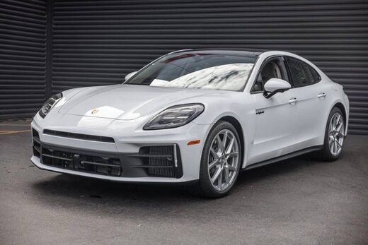 2026 Porsche Panamera
