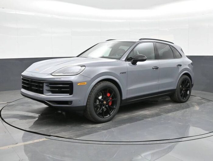 2026 Porsche Cayenne