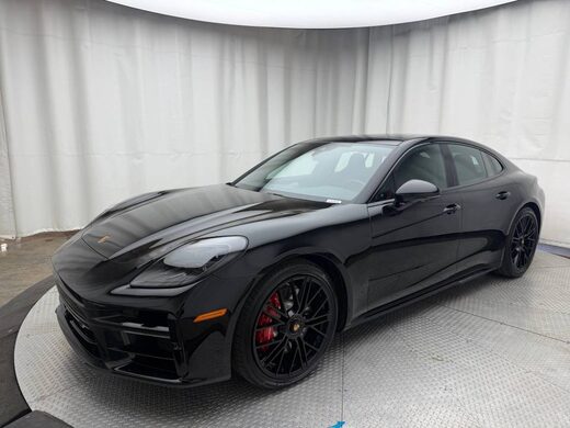 2026 Porsche Panamera