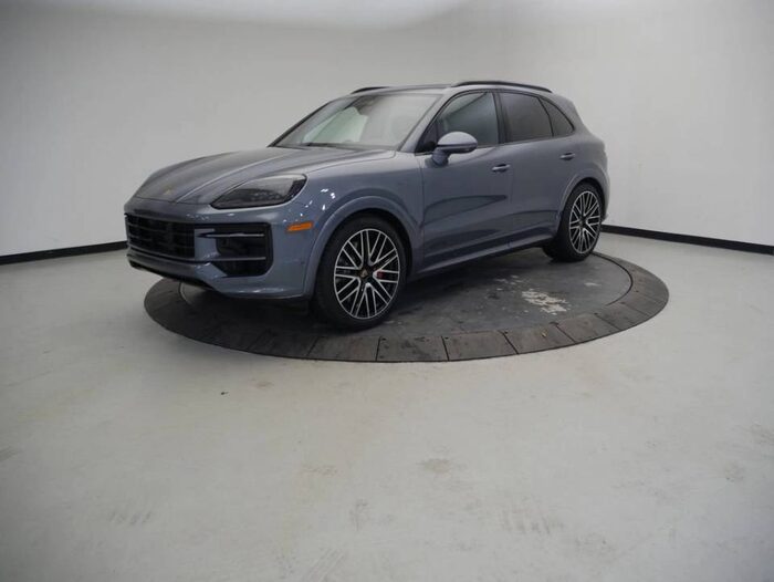 2026 Porsche Cayenne