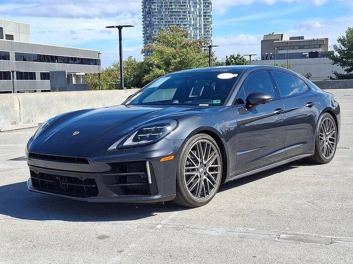 2024 Porsche Panamera