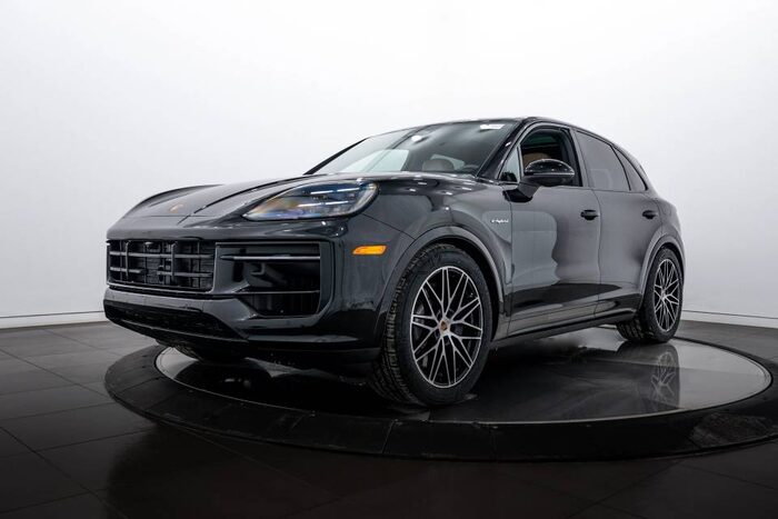 2026 Porsche Cayenne