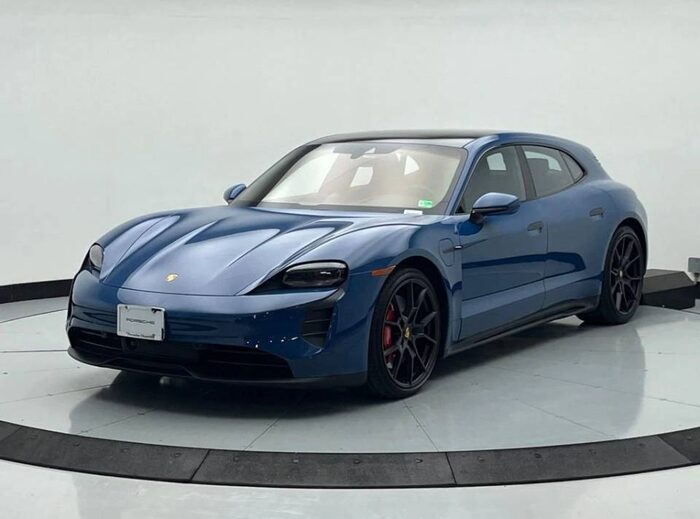 2023 Porsche Taycan