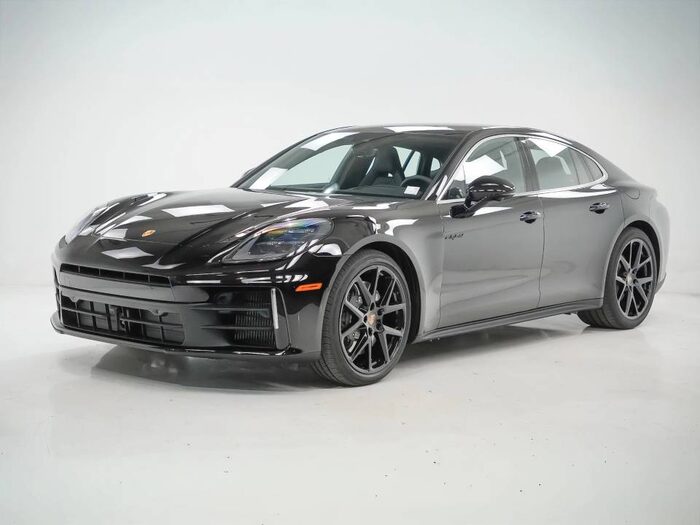 2026 Porsche Panamera