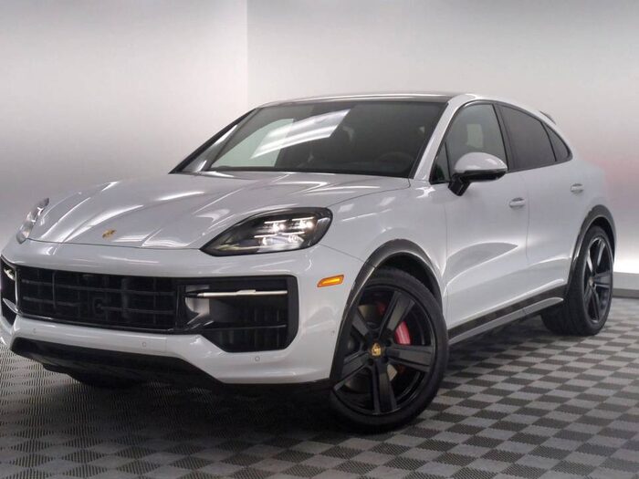 2025 Porsche Cayenne