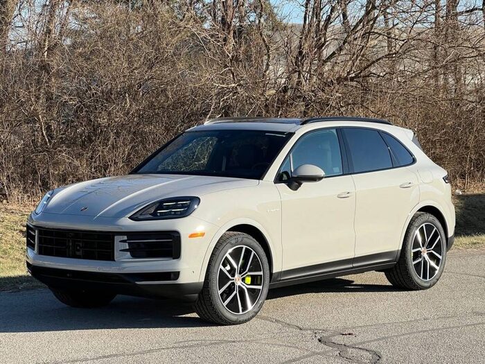 2026 Porsche Cayenne