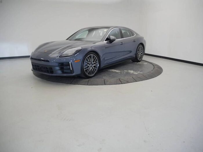 2025 Porsche Panamera