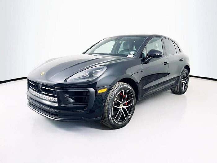 2023 Porsche Macan