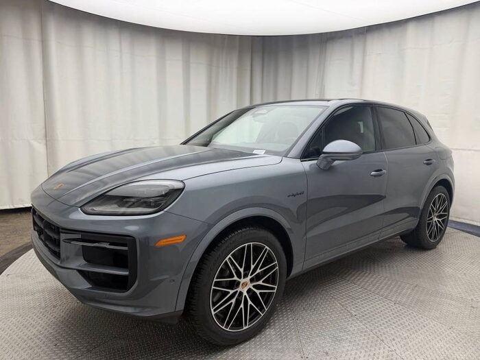 2026 Porsche Cayenne