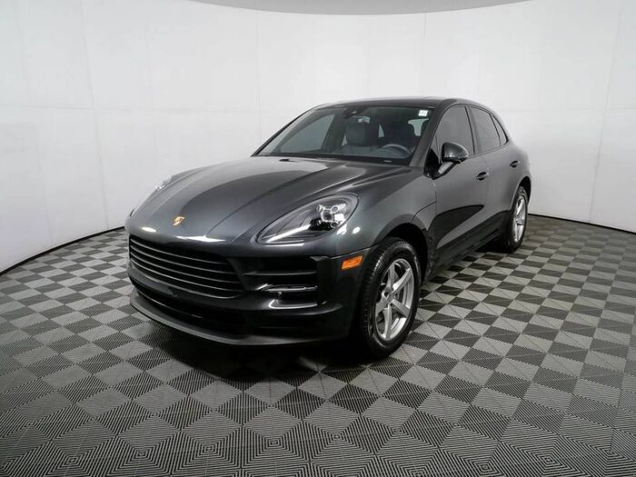 2020 Porsche Macan