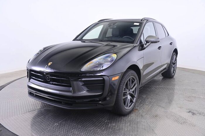 2026 Porsche Macan