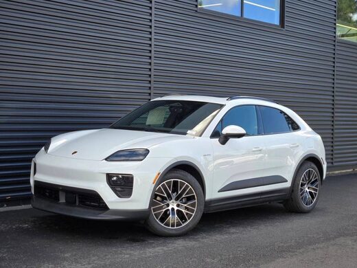 2026 Porsche Macan