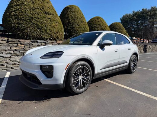 2026 Porsche Macan
