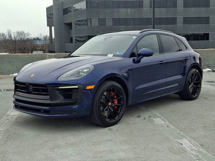2026 Porsche Macan