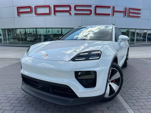 2026 Porsche Macan