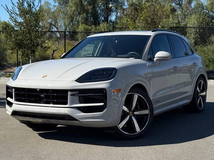 2026 Porsche Cayenne