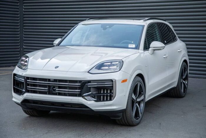 2026 Porsche Cayenne