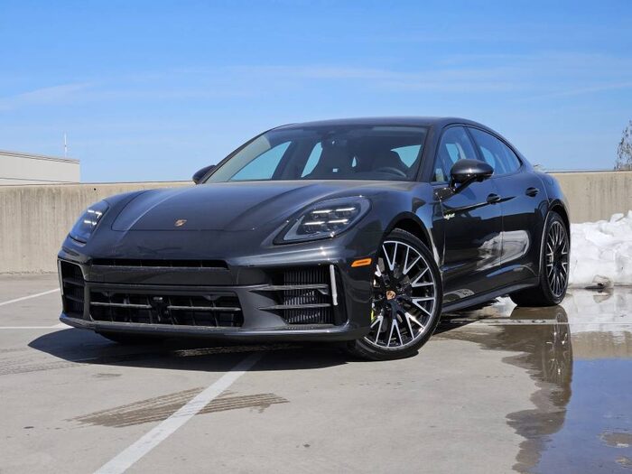 2026 Porsche Panamera