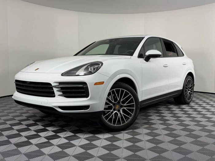 2023 Porsche Cayenne