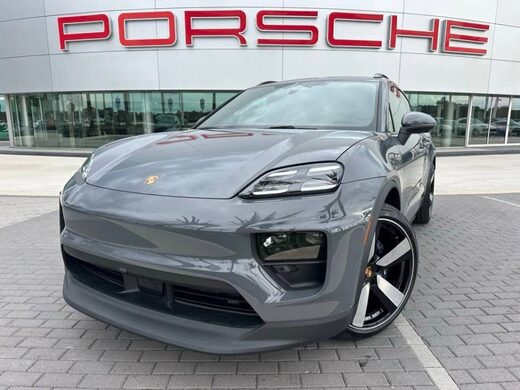 2026 Porsche Macan