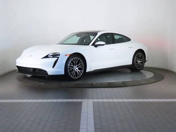 2023 Porsche Taycan
