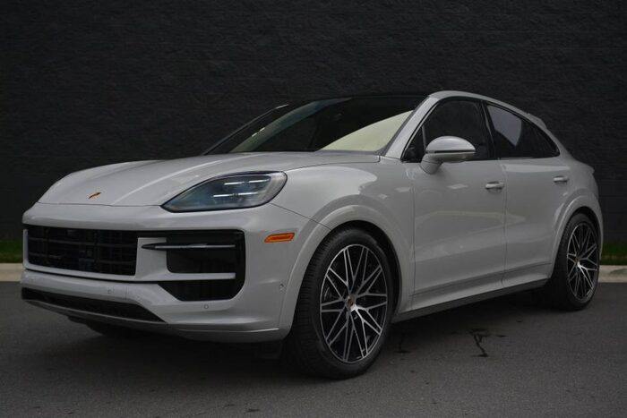 2025 Porsche Cayenne