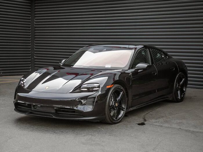 2023 Porsche Taycan
