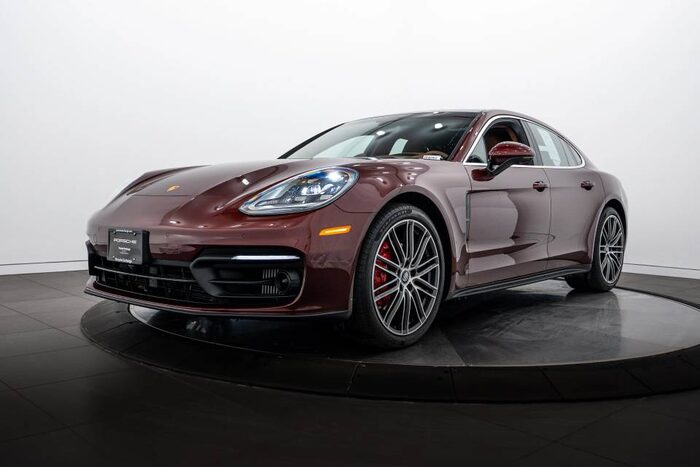 2021 Porsche Panamera