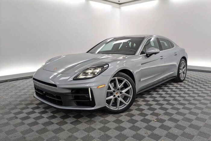 2025 Porsche Panamera