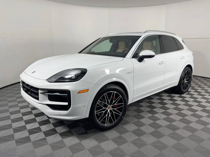 2026 Porsche Cayenne