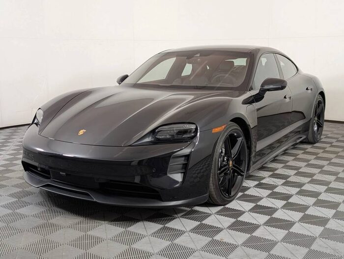 2024 Porsche Taycan