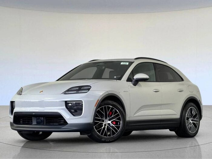 2026 Porsche Macan
