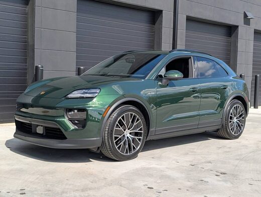 2026 Porsche Macan