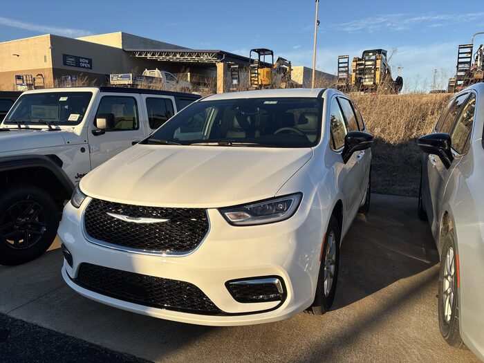 2026 Chrysler Pacifica