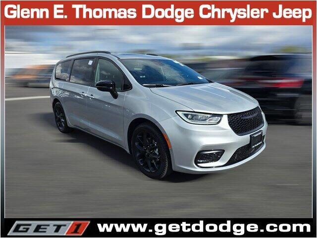 2026 Chrysler Pacifica