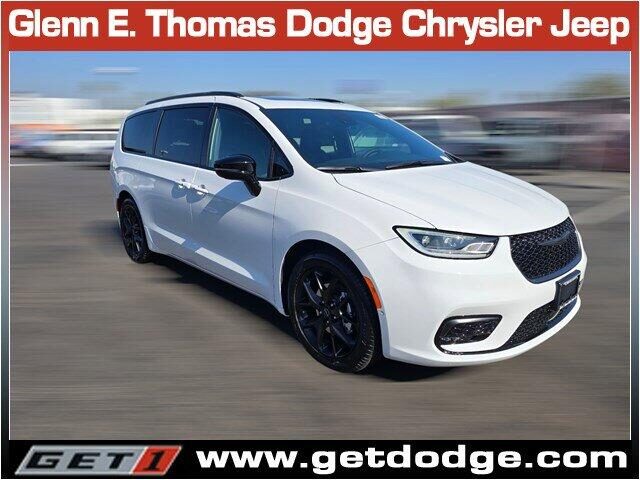 2026 Chrysler Pacifica