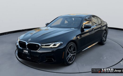 2023 BMW M5