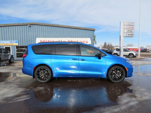 2026 Chrysler Pacifica