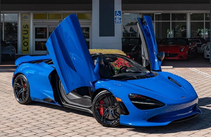 2024 McLaren 750S