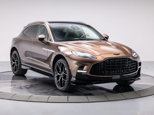 2026 Aston Martin DBX