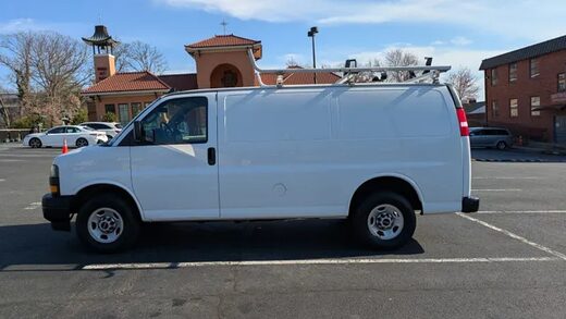 2023 GMC Savana Cargo Van