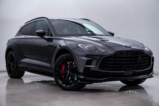 2026 Aston Martin DBX
