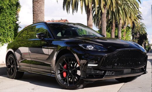2026 Aston Martin DBX