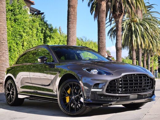 2026 Aston Martin DBX