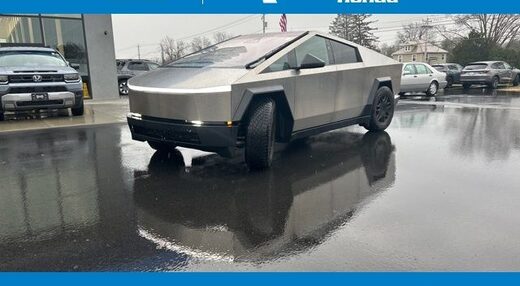 2025 Tesla Cybertruck